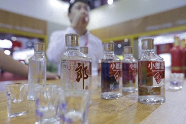 董酒五大系列大揭秘：白酒界的‘醉’獨特魅力！