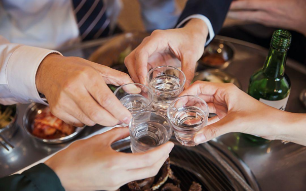 哪款醬香型白酒好喝？這5款滴滴都是純糧酒，好喝不貴